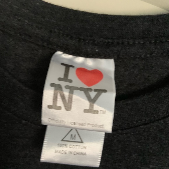 I ❤️ NY  T-Shirt, size Medium - Picture 2 of 2